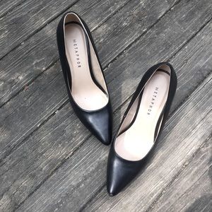 Metaphor Black Pointed Heels